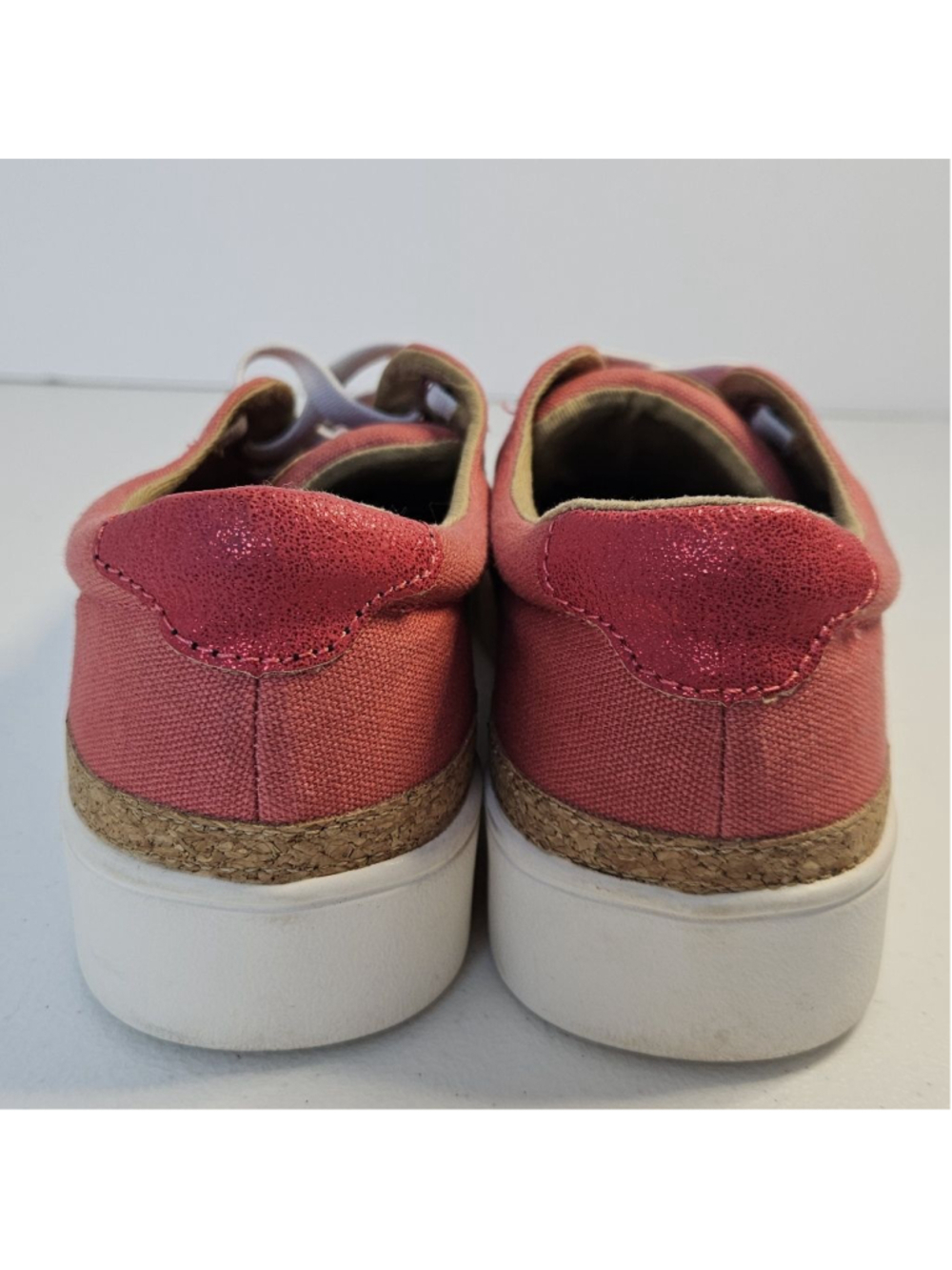 Revitalign Hermosa Red Canvas Slip On Sneakers Size 7.5 Orthotic Comfort Support - Picture 5 of 12